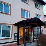 Tauchen With Kitchen