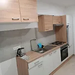 شقة Tauchen With Kitchen