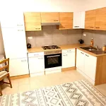 Tauchen With Kitchen شقة