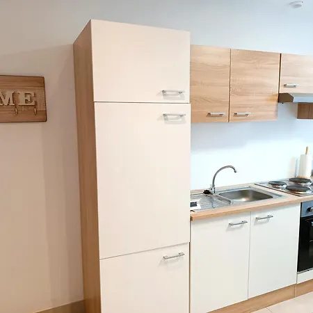 Tauchen With Kitchen