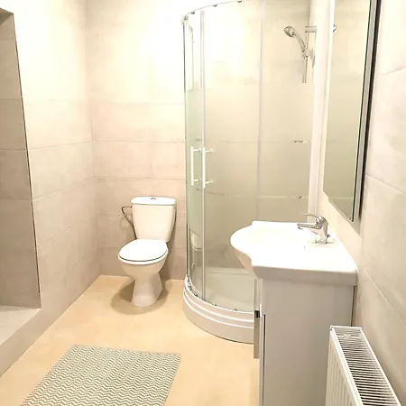 Tauchen With Kitchen Apartment