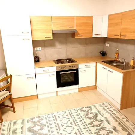 Tauchen With Kitchen Daire