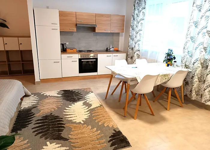 Tauchen With Kitchen